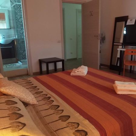 Orlando Bed & Breakfast Матера Екстериор снимка